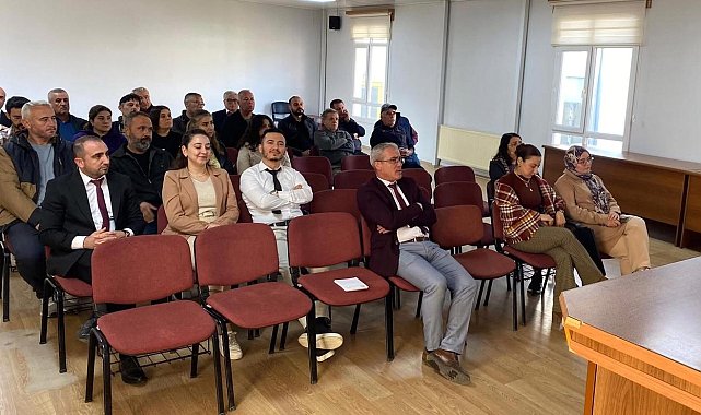 Kamu çalışanları ve muhtarlara afet eğitimi verildi