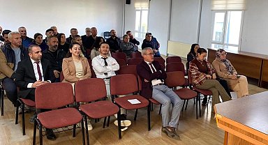 Kamu çalışanları ve muhtarlara afet eğitimi verildi