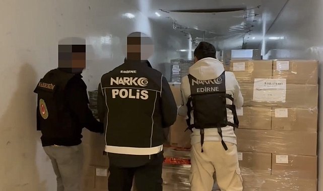 Kapıkule'de 6 ton 400 kilogram uyuşturucu üretebilecek madde ele geçirildi