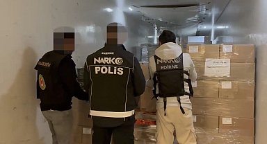 Kapıkule'de 6 ton 400 kilogram uyuşturucu üretebilecek madde ele geçirildi