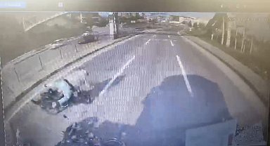 Karabük'te üst geçit yakınında zincirleme kaza: 2 motosiklet sürücüsü yaralandı