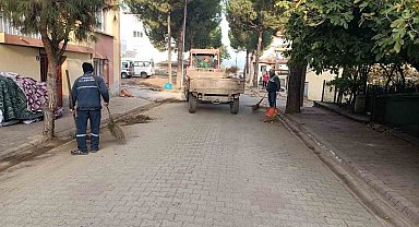 Karacasu'da çevre temizliği için ekipler sahada