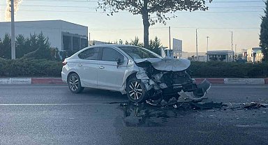 Karaman'da tırla otomobil çarpıştı: 1 yaralı