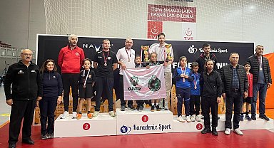 Karatay Belediyespor'dan Türkiye Şampiyonasında çifte zafer