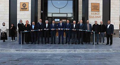 Karatay'da geleneksel sanatlar sergisi açıldı