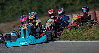 Karting heyecanı Kocaeli'de sürüyor