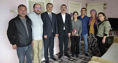 Kaymakam Ateş, öğrencilerin misafiri oldu