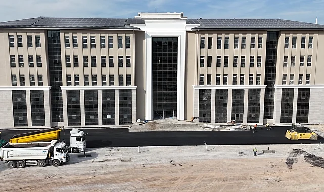 Kayseri Büyükşehir'den 2 milyon liralık asfalt yatırımı