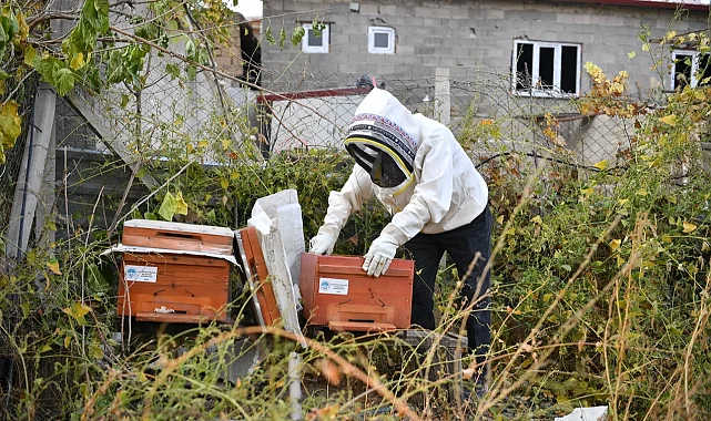 Kayseri Büyükşehir'e kovan dolusu teşekkür