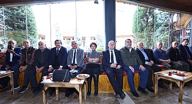 Kayseri Halk Ozanları Kültürevi tecrübeli muhtarları ağırladı