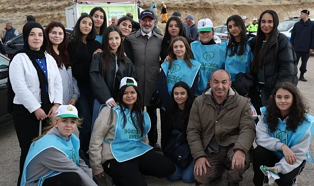 Kayseri Kocasinan'da mavi ile yeşil buluşuyor