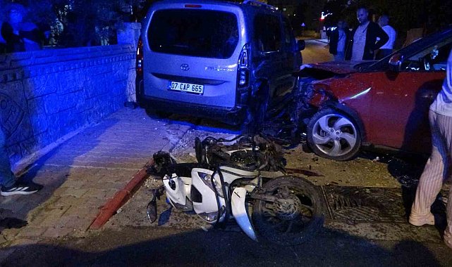 Kazada yaralanan motosikletlinin feryatları mahalleyi inletti