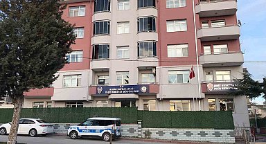 Kendini vuran polis memuru hayatını kaybetti