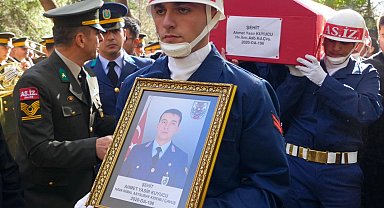 'Keşke'si gerçek oldu..! Şehit astsubay Ahmet Yasir Kuyucu Konya'da gözyaşlarıyla uğurlandı