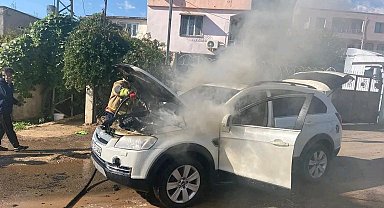 Kırıkhan'da cip yandı