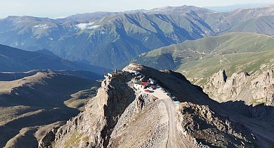 Kırklar Dağı Mescidi çıkan yangında kül oldu