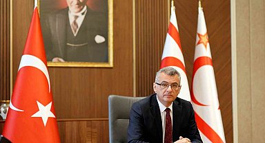 KKTC Cumhurbaşkanı Erhürman'dan üç dilde geçmiş olsun mesajı: "Deprem, birlikte hazırlıklı olmamız gerektiğini hatırlattı"