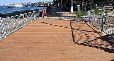 Kocaeli Değirmendere sahiline yeni yaya geçiş köprüsü