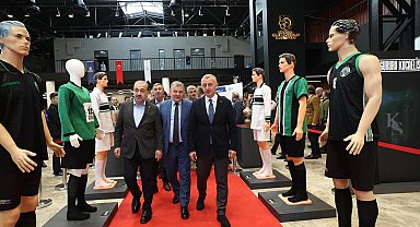 Kocaeli Spor Tarihi Sempozyumu başladı