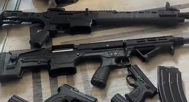 Kocaeli'de kaçakçılık operasyonu: 10 silah ele geçirildi, 3 şüpheli gözaltına alındı