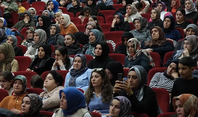 Kocaeli'de 'Aile Mektebi Sohbetleri' yoğun ilgi gördü