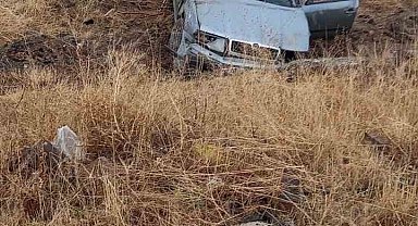 Kontrolden çıkan otomobil araziye uçtu: 1 yaralı