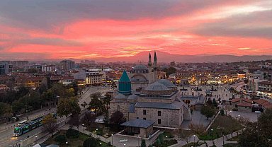 Konya'da kartpostallık gün batımı manzaraları