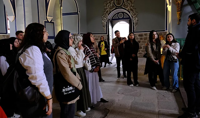 Konya'da üniversiteli gençlere yenilikçi mekanlar tanıtılıyor