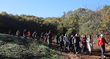 Körfez'de öğrenciler doğa yürüyüşünde buluştu