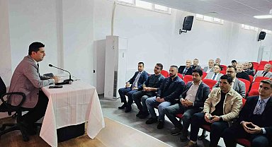 Köşk'te okul müdürleri aylık değerlendirme toplantısında buluştu