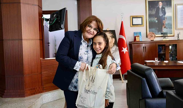 Küçük yelkenciler Başkan Gençay ile görüştü