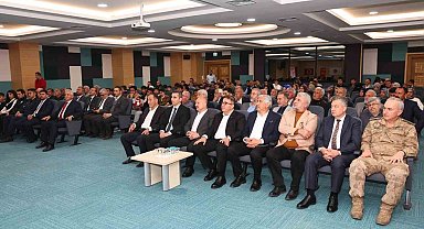 Külliyede sahabe konulu konferans düzenlendi