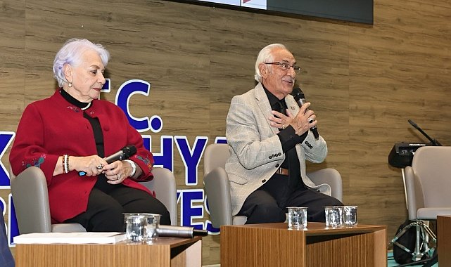 Kütahya Belediyesi'nden Nilüfer Örnek Özkan ve Adil Özkan'a Saygı Gecesi