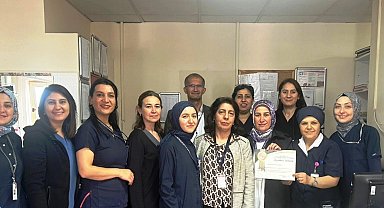 Kütahya Evliya Çelebi Eğitim ve Araştırma Hastanesi'nin 'İnme Ünitesi'ne teşekkür belgesi