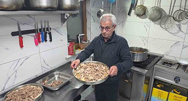 Kütahya'da 'Kaz eti tiridi' sezonu açıldı