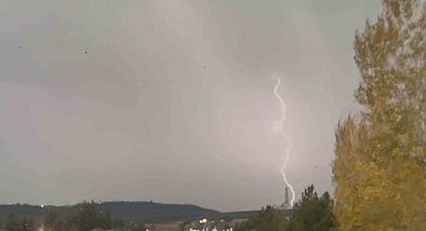 Kütahya'da dolu yağışı etkili oldu