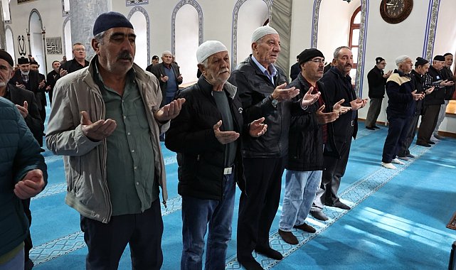 Kütahya'da şehitler dualarla yad edildi