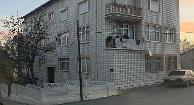 Kütahya'da yeni doğan bebeğini havalandırma boşluğuna attı