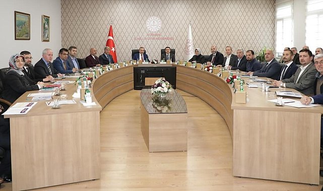 Kütahya'nın eğitim vizyonuna yönelik yürütülen projeler masaya yatırıldı