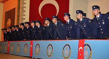 Kütahya'da 401. Dönem yedek subaylar yemin etti