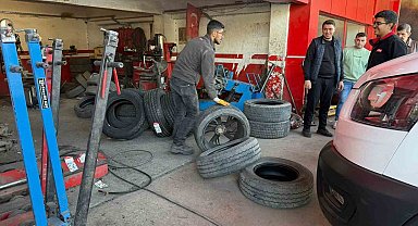 Lastikçilerde kış yoğunluğu: Sürücüler kış lastiği değişimi için akın ediyor