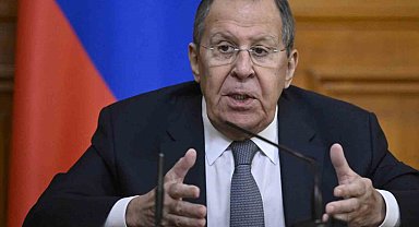 Lavrov: "Türkiye ve Belarus gibi bazı ülkelerin yapıcı bir arabulucu rolü üstlenebileceğini görüyoruz"