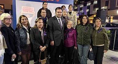 Levent Meydanı'nda 25 Kasım Kadına şiddete karşı nöbet etkinliği