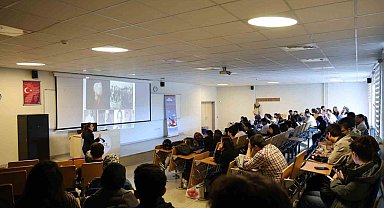 Liderliğin günümüzdeki rolü öğrencilere anlatıldı