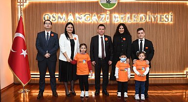 LÖSEV Bursa'dan Başkan Erkan Aydın'a ziyaret