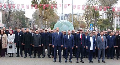 Malatya'da Öğretmenler Günü Kutlanıyor