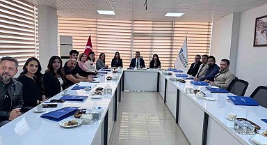 Mardin'de denetimli serbestlik yükümlüleri ünlü oyuncularla buluştu