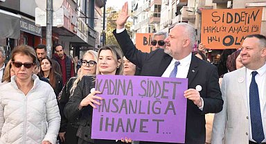 Menemen, kadına şiddete karşı tek ses oldu