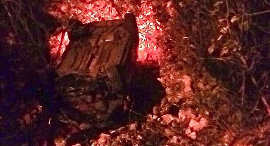 Menteşe'de araç dereye uçtu: 1 yaralı