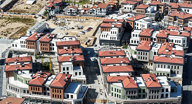 Meram'da Suriçi dönüşüme son rötuşlar... Louvre tarzı kubbe altında tarihi hamam canlanıyor!